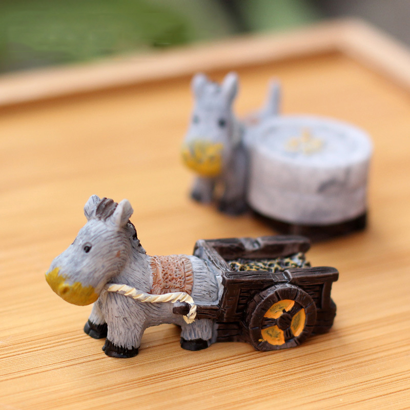 Bonsai Garden In Japan - Animal Figurines Mini Donkey Pulling Car