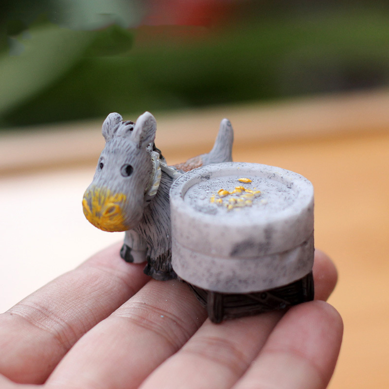 Animal Figurines Mini Donkey P - огляд і ціна Bonsai Garden In Japan